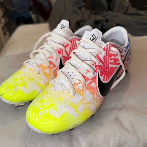 COPY - Nike Neymar Jr x Mercurial Soccer Cleats - Picture 4 of 4